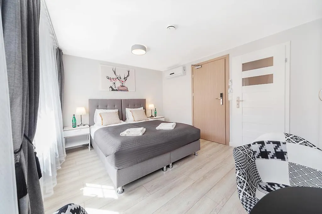 Aparthotel Six Suites Gdansk