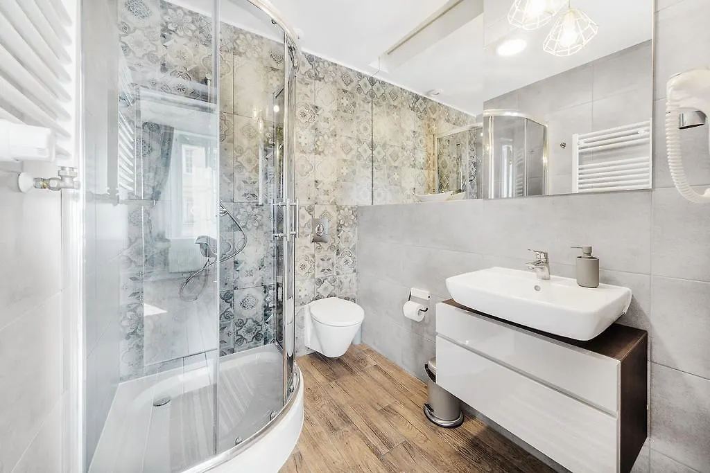 Six Suites Gdansk Aparthotel